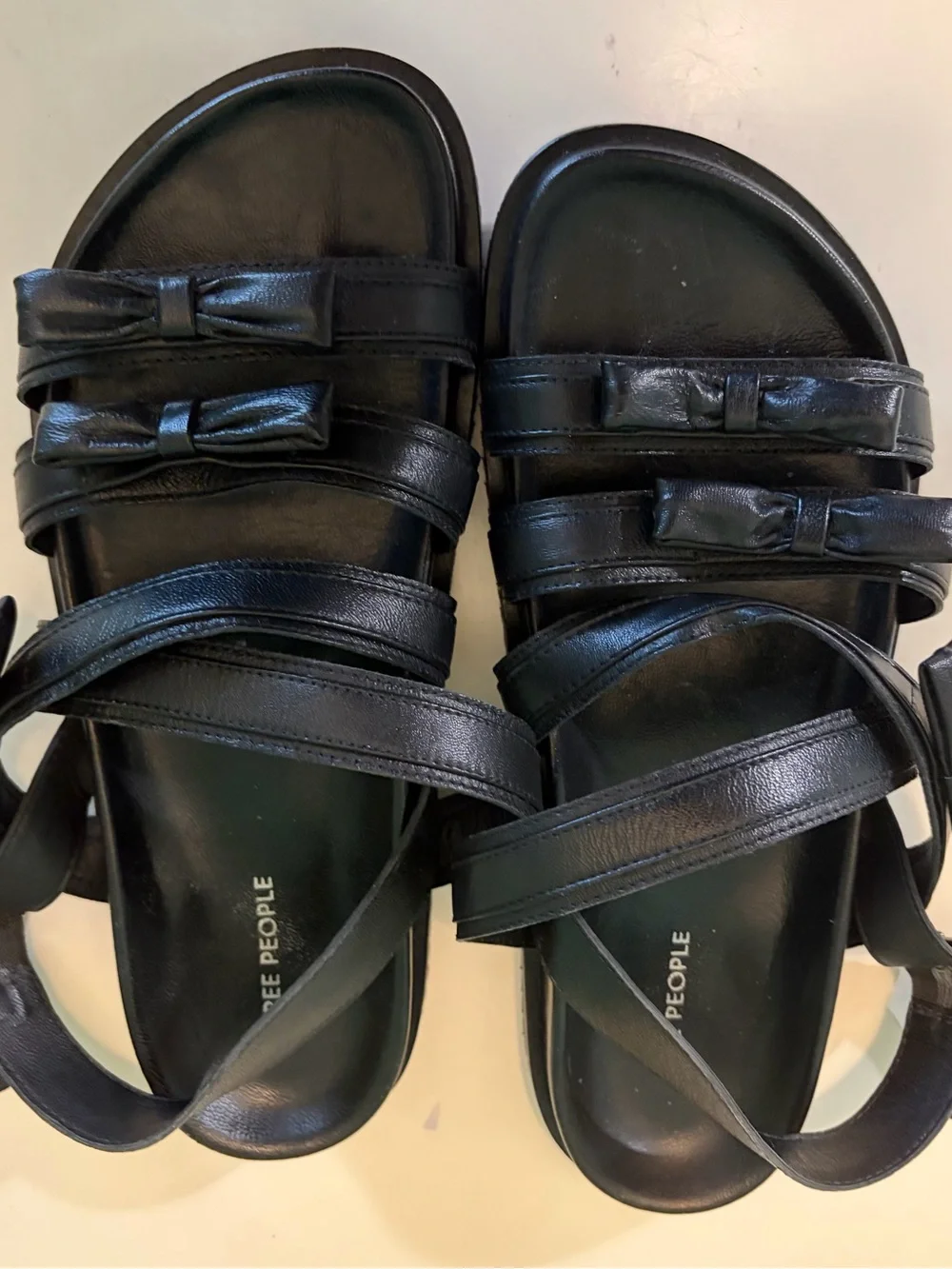 Free People Black Leather Bow-Strap Sandals Sz 9
